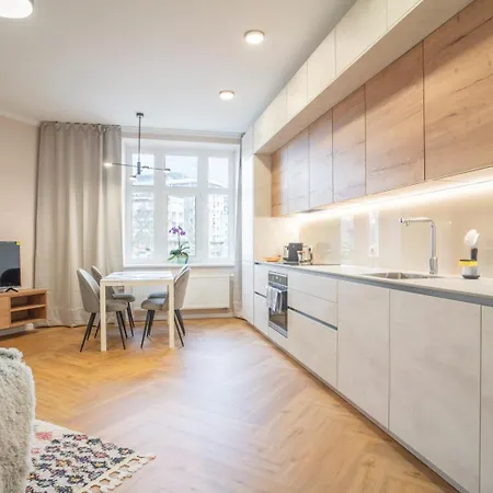 Apartament Stylish In The Center Of