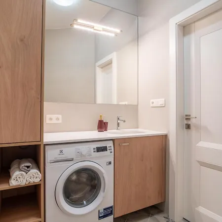 Apartament Stylish In The Center Of