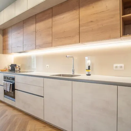Stylish In The Center Of 아파트 브라티슬라바