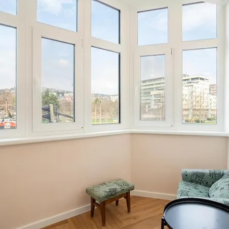 Apartament Stylish In The Center Of *